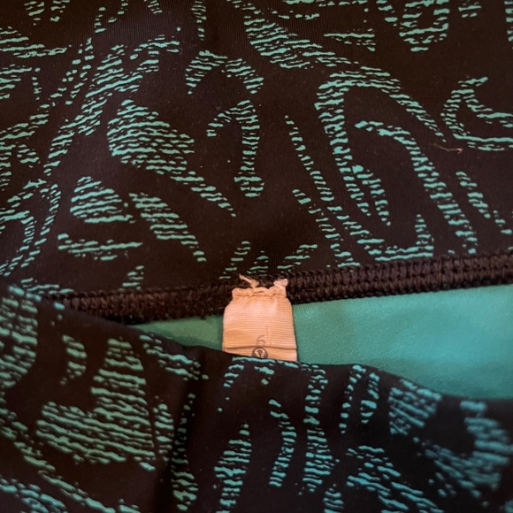Lululemon legging, size 6 - Picture 4 of 4